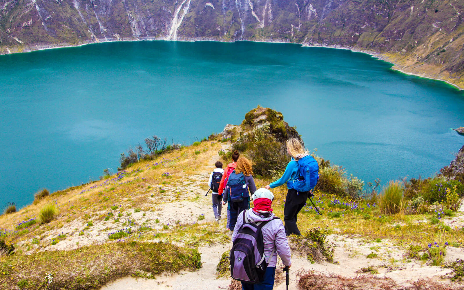 quilotoa hiking tour